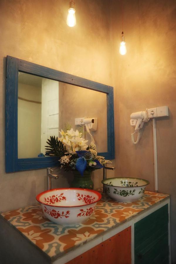 Write Hostel Batununggul Exterior photo
